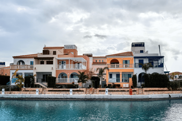 Off-plan properties in UAE